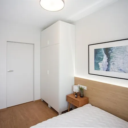 Spacious Apartment Czestochowa