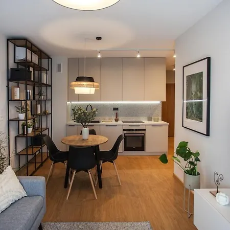 Apartment Spacious Czestochowa