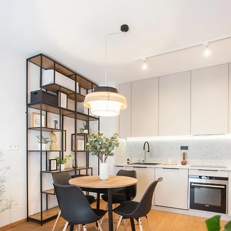 Apartment Spacious Czestochowa
